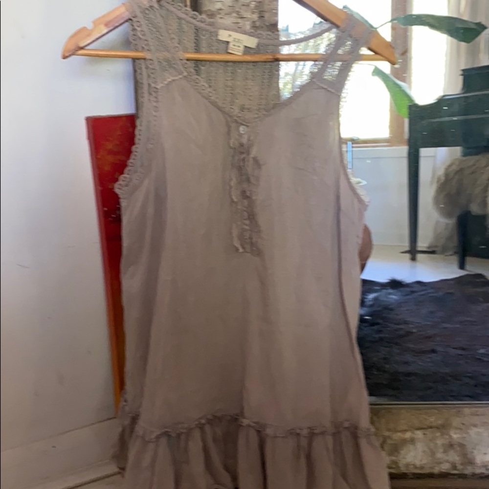 XXI cotton blend sleeveless blouse